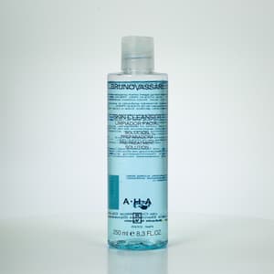 BRUNO VASSARI SKIN CLEANSER WITH A.H.A 250 ML